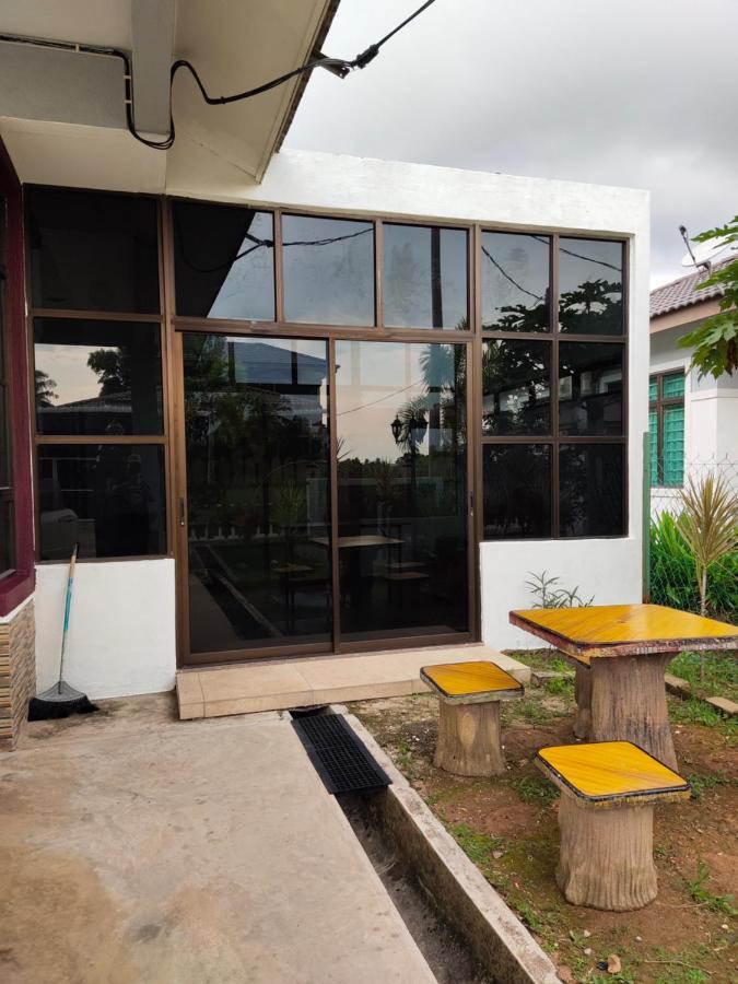 Homestay Melaka Urich Eksteriør billede