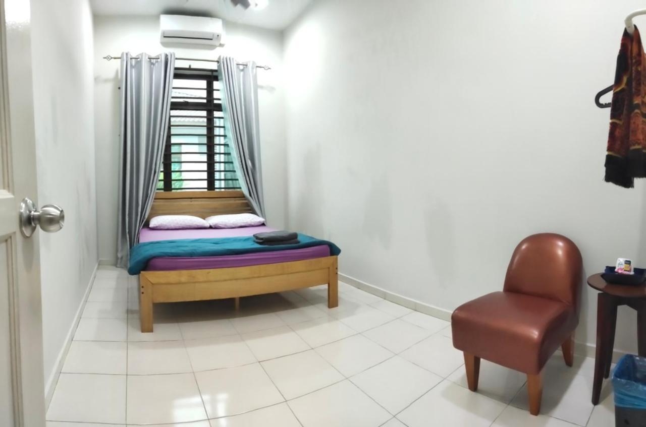 Homestay Melaka Urich Eksteriør billede